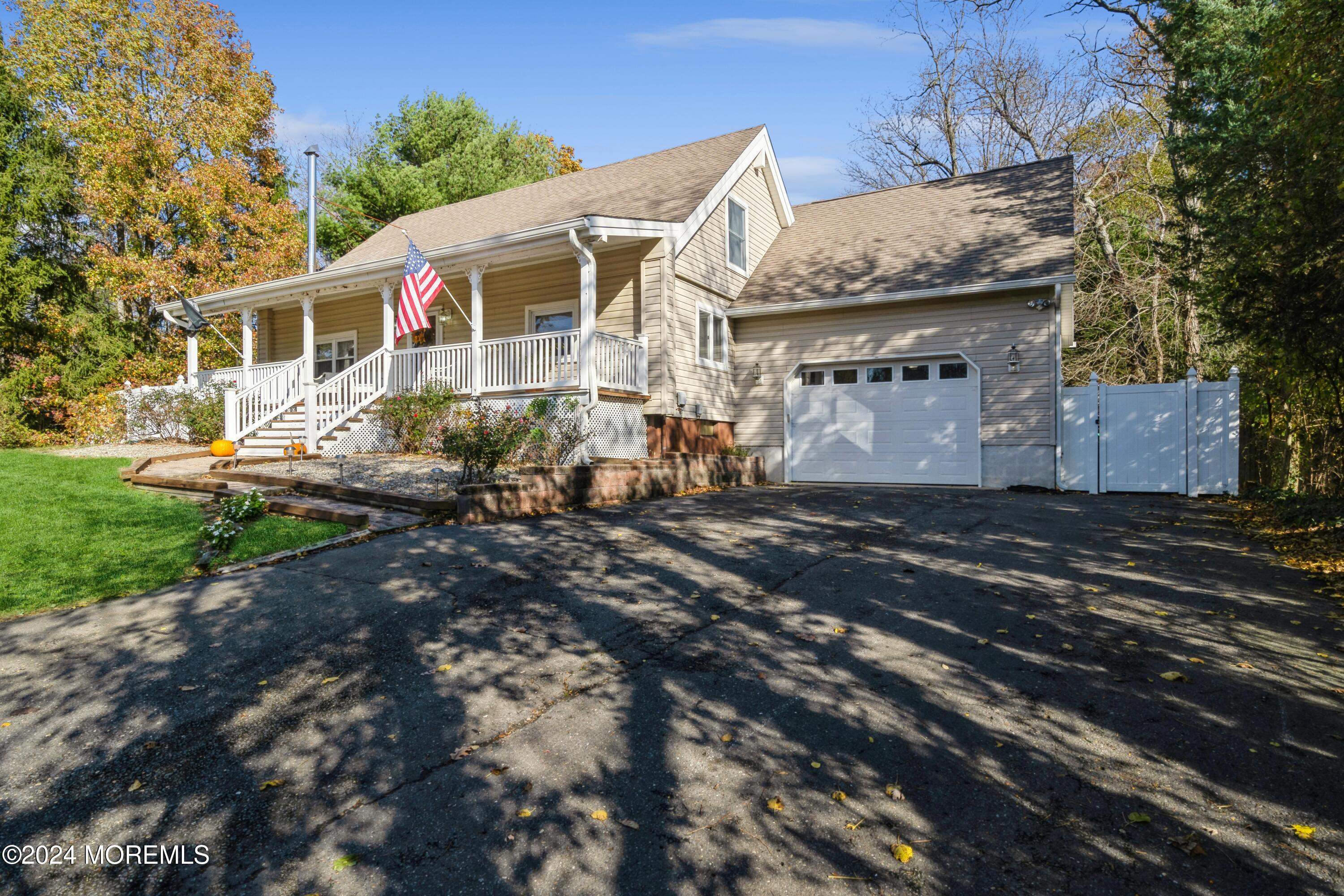 437 Harmony front of home angle