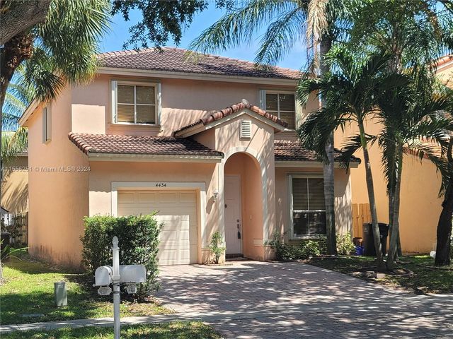 $3,300 | 4434 Lake Lucerne Circle | The Villages of Palm Beach Lakes