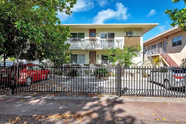 $245,000 | 626 Meridian Avenue, Unit 10 | Flamingo-Lummus