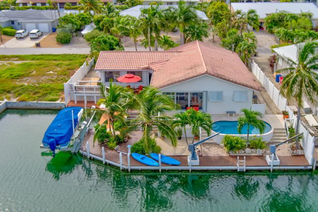 $1,499,000 | 20785 5th Avenue | Cudjoe Gardens