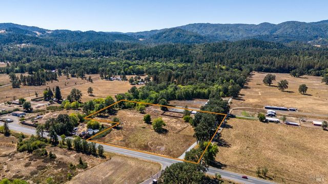 $335,000 | 43270 Highway 101 | Laytonville