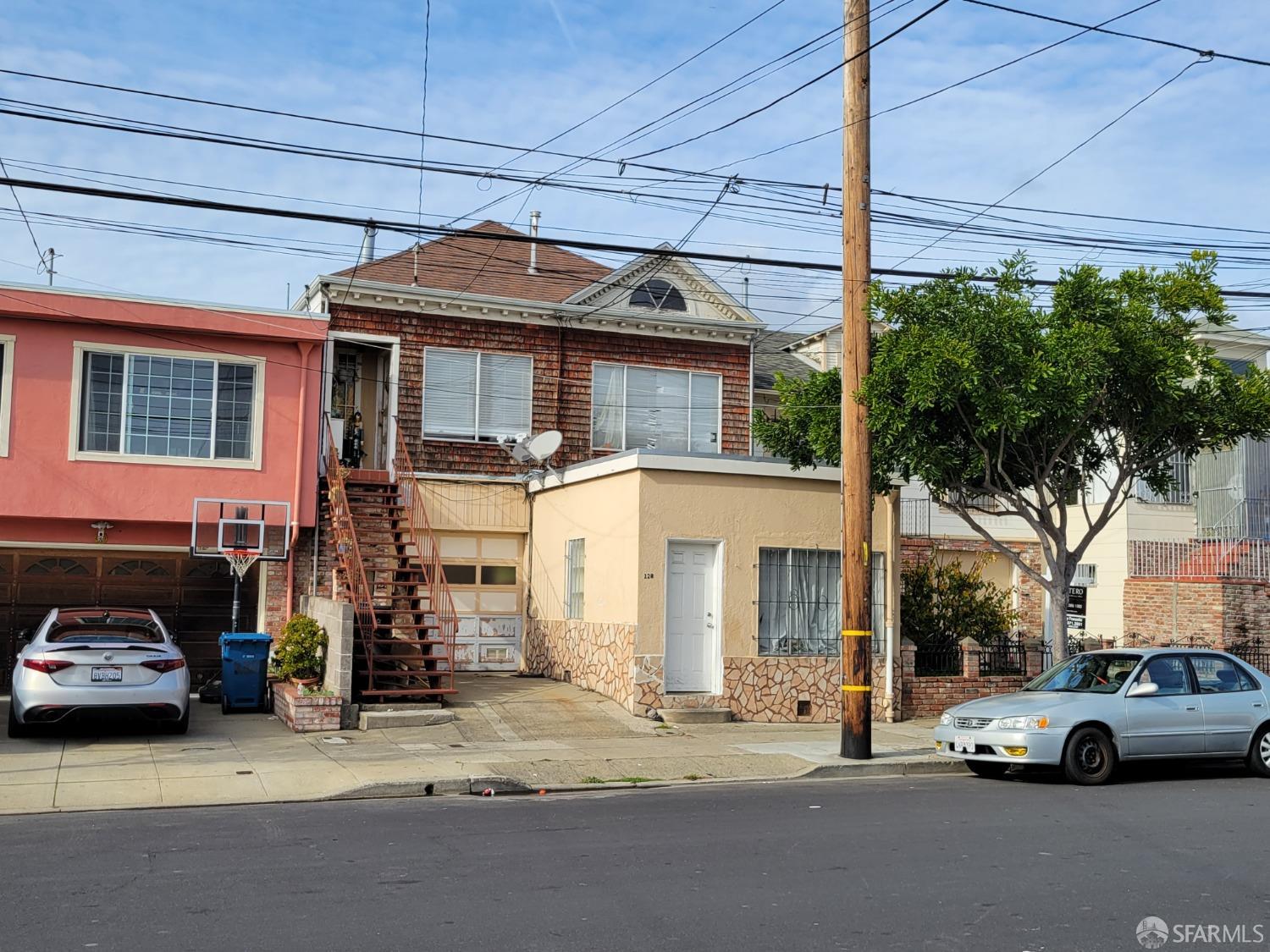 a car parked in front of a house