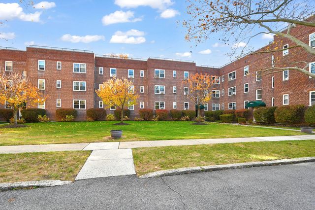 $285,000 | 4782 Boston Post Road, Unit A2C | Pelham Manor