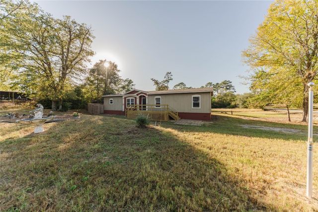 $319,000 | 307 Pine Hill Loop