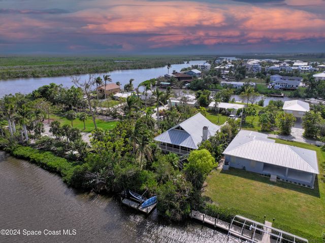 $649,000 | 5232 Marina Drive | Pine Island Center