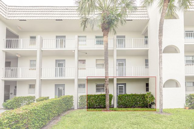 $92,000 | 8200 Sunrise Lakes Boulevard, Unit 108 | Sunrise Lakes