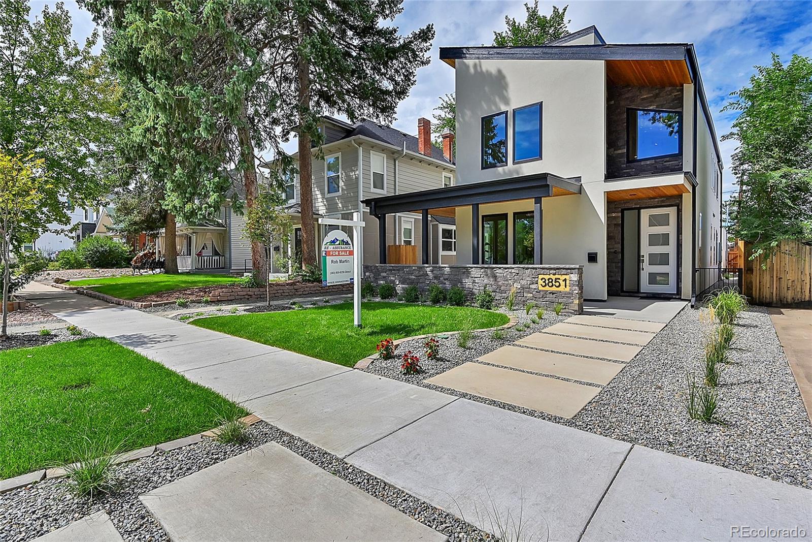 front view of house with a yard