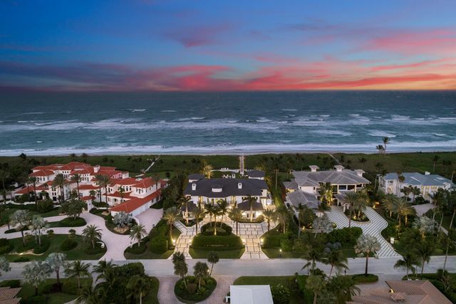 $32,000,000 | 2966 Southeast Dune Drive | Sailfish Point