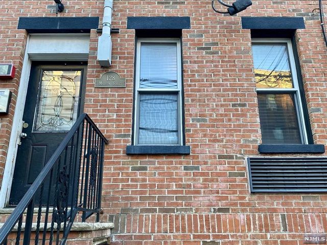 $2,950 | 128 Madison Street | Southwest Hoboken