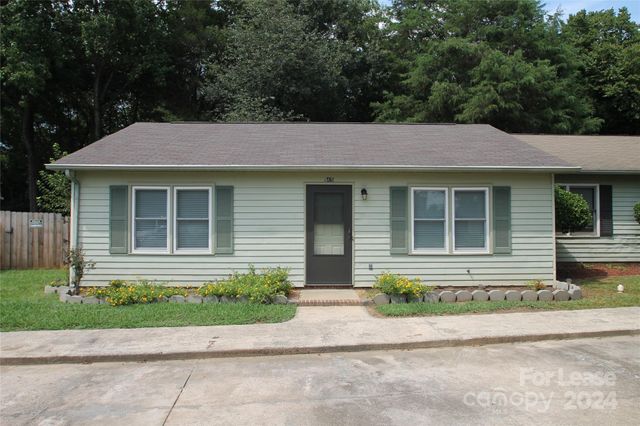 $1,395 | 565 Cedar Villa Drive