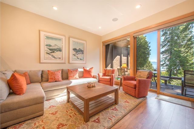 $849,000 | 300 West Lake Boulevard, Unit 20 | Tahoe Tavern