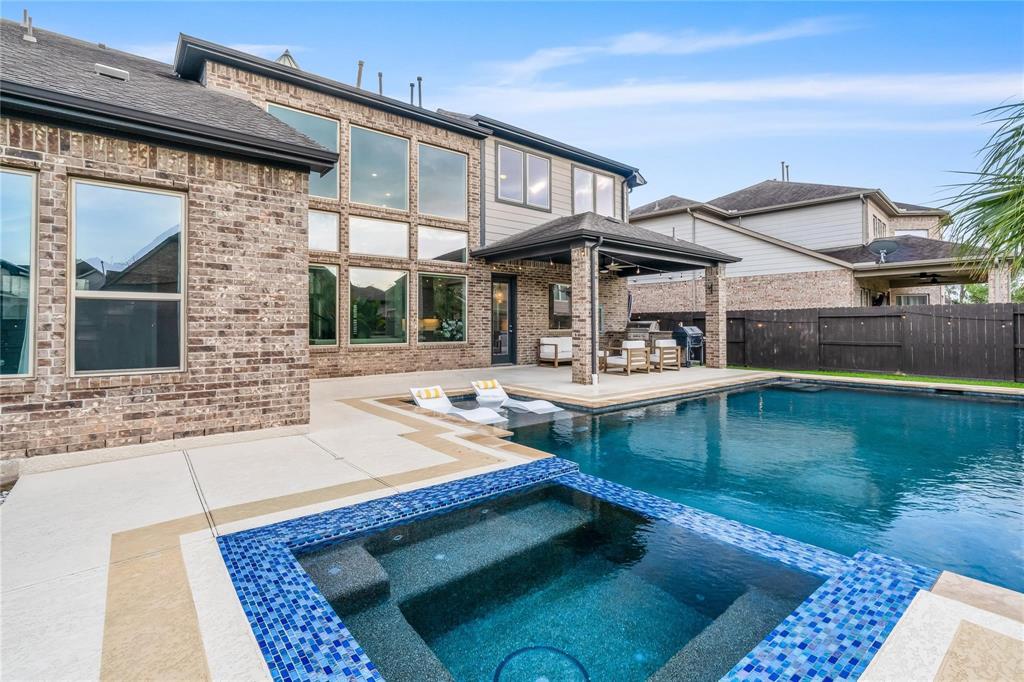 a view of a house with pool