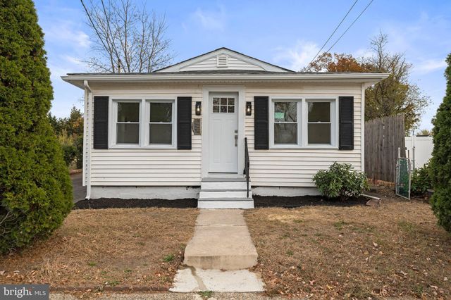 $279,000 | 8226 Balfour Road | Colonial