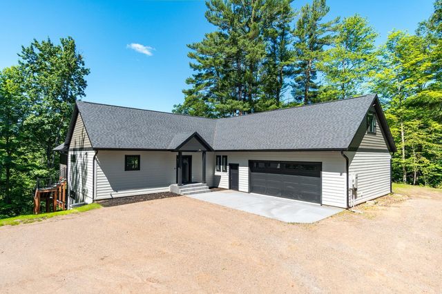 $1,099,900 | 2568 28 1/4 Street | Cedar Lake