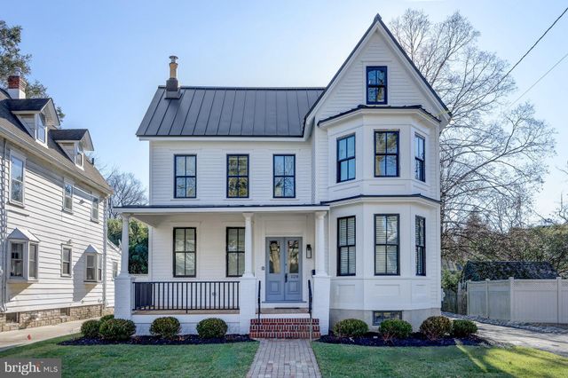 $1,595,000 | 128 West Park Avenue | Haddonfield