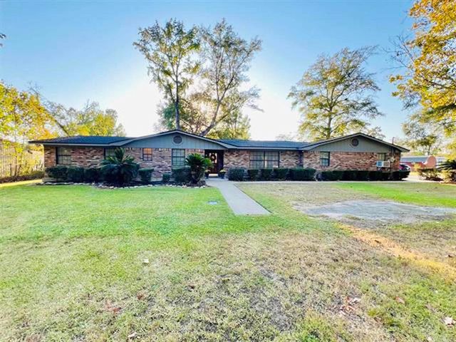 $245,000 | 275 Chance Street | Vidor