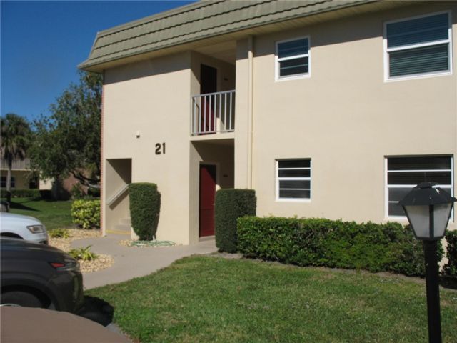 $149,900 | 21 Vis Gdns Trail, Unit 101 | Vista Gardens