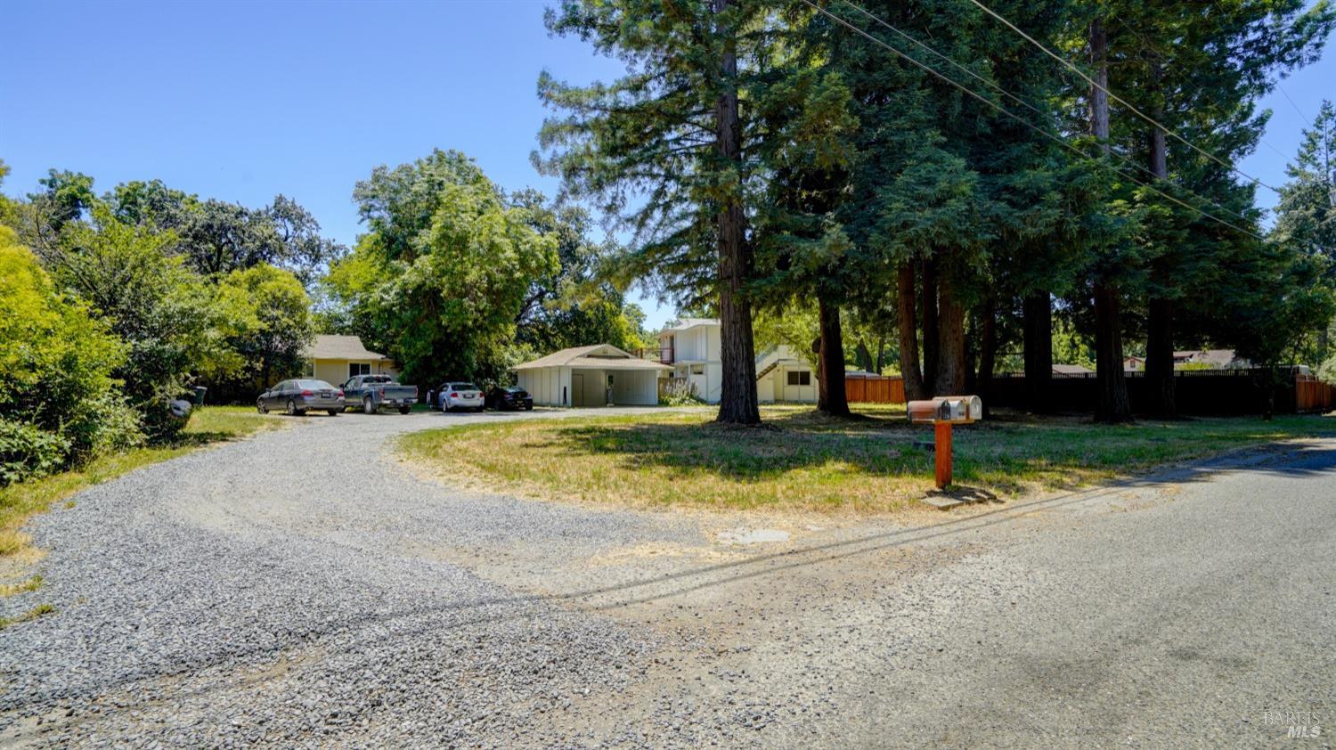 Entrance Driveway