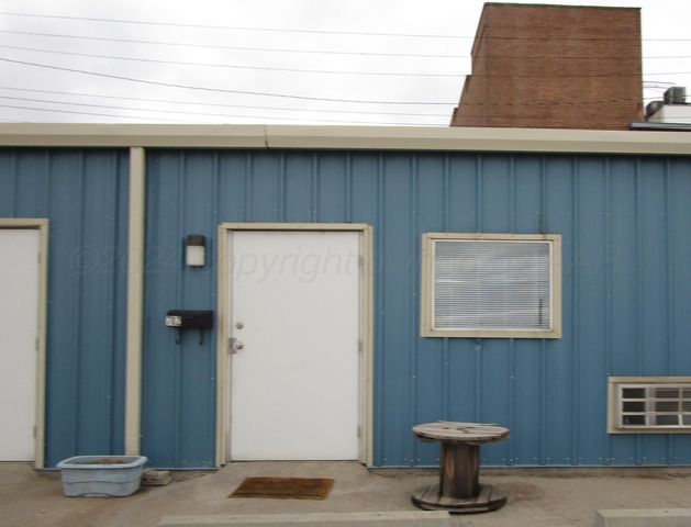 $800 | 702 Deahl Street | Borger