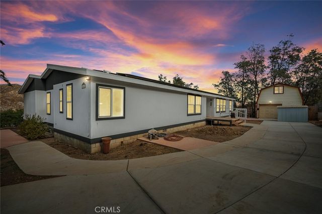 $560,000 | 26480 Steinhoff Avenue | Perris Valley Acres