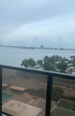 $2,800 | 600 Northeast 36th Street, Unit 808 | The Charter Club