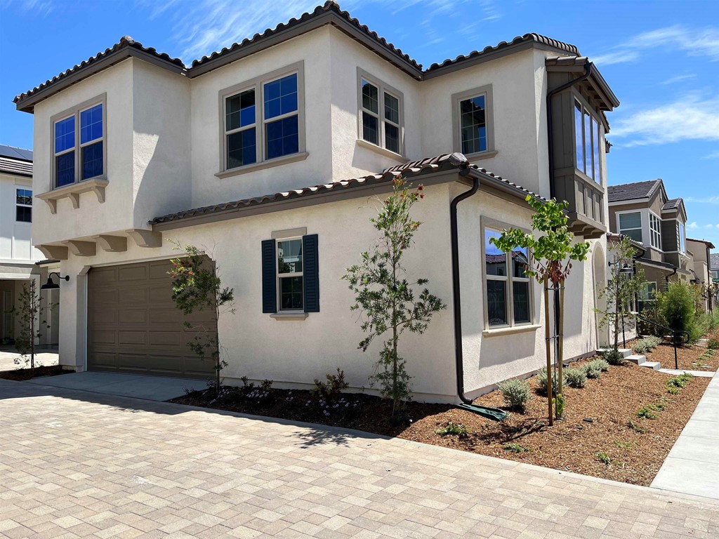 New Construction Custom Home Builders in Spring Valley, CA