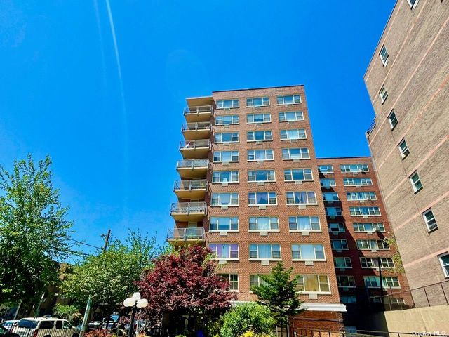 $399,000 | 81-11 45th Avenue, Unit 3 | Elmhurst