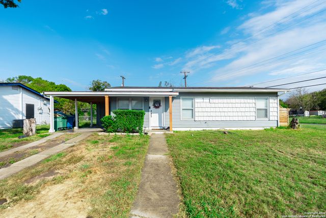 $181,000 | 727 East Petaluma Boulevard | Bellaire