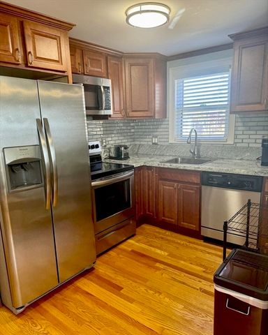 $3,000 | 6 Ledgewood Road, Unit 2 | West Roxbury