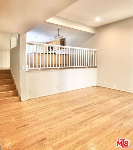 $4,400 | 4737 La Villa Marina, Unit B | Marina del Rey