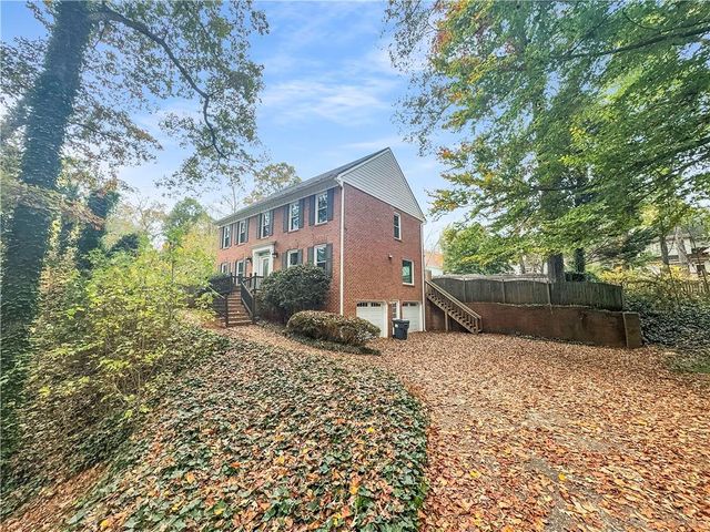 $662,000 | 3549 Meadow Chase Drive | East Cobb