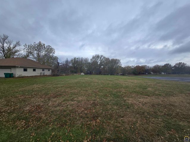 $29,900 | 0 Northwest Glenwood Drive | Soldier Township - Shawnee County