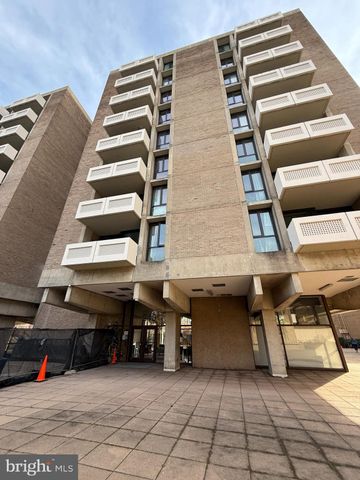 $390,450 | 240 M Street Southwest, Unit E715 | Southwest Waterfront