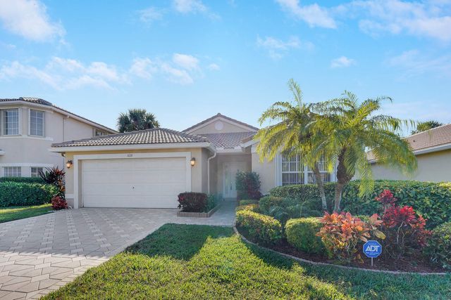 $530,000 | 8218 Palm Gate Drive