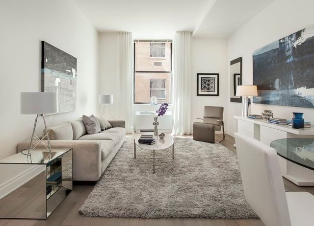 $4,719 | 70 Pine Street, Unit 1807 | Financial District