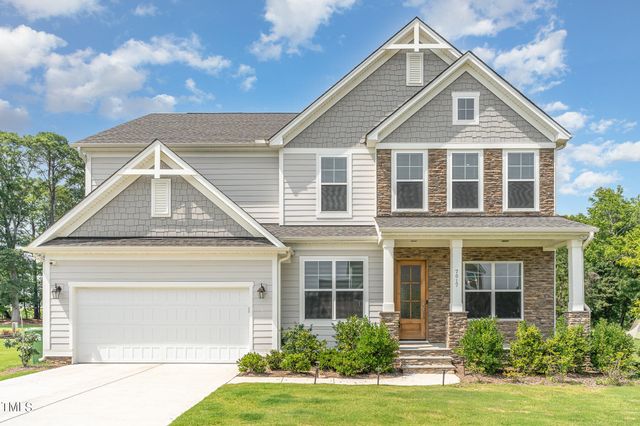 $750,000 | 7017 Leando Drive | Middle Creek Township - Wake County