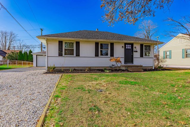 $179,900 | 1018 North Roosevelt Drive | Wesselman Park