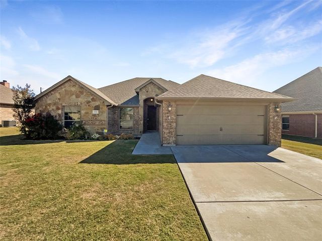 $377,000 | 104 Cold Track Drive | Willow Park