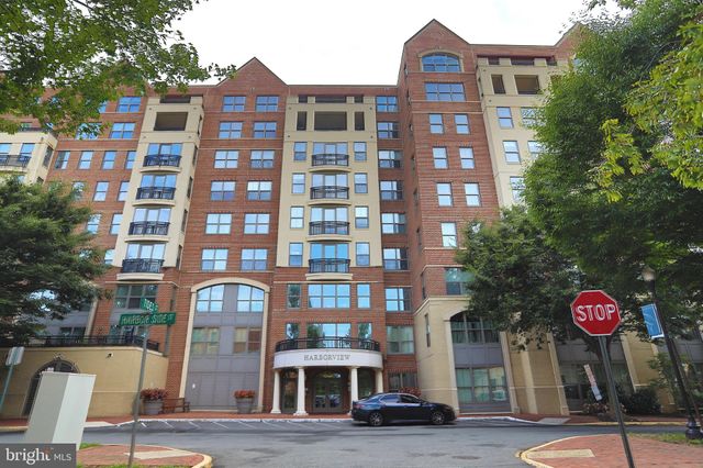 $449,900 | 485 Harbor Side Street, Unit 403 | Belmont Town Center