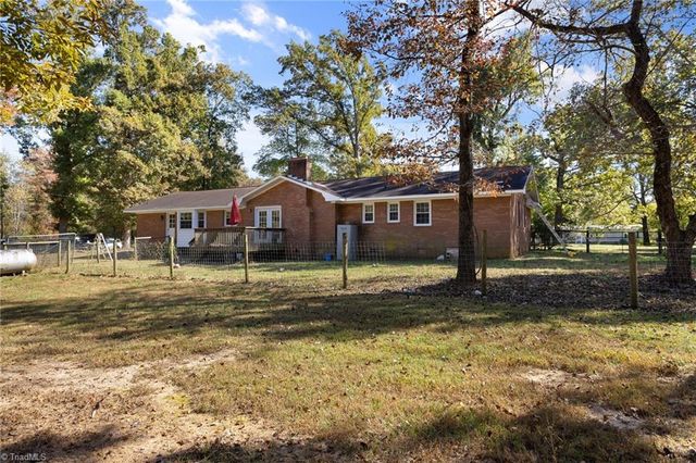 $425,000 | 1830 Major Hill Road