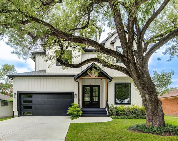 $1,190,000 | 2118 Nina Lee Lane | Oak Forest