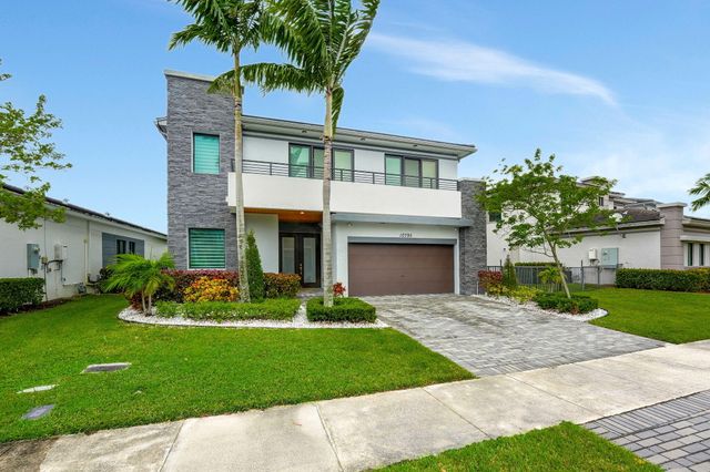 $1,850,000 | 10795 Windward Street