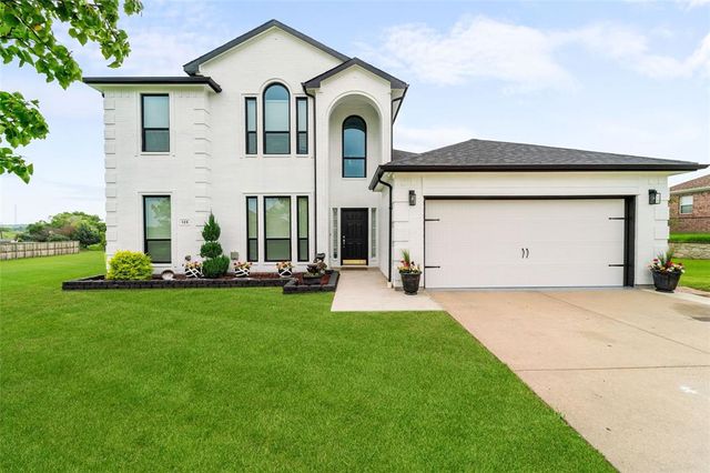 $599,900 | 125 South Hillside Street | Celina