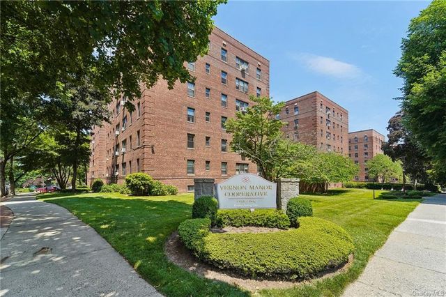 $128,000 | 1 Fisher Drive, Unit 609 | Chester Heights