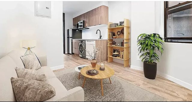 $3,700 | 437 West 46th Street, Unit 3SE | Hell's Kitchen