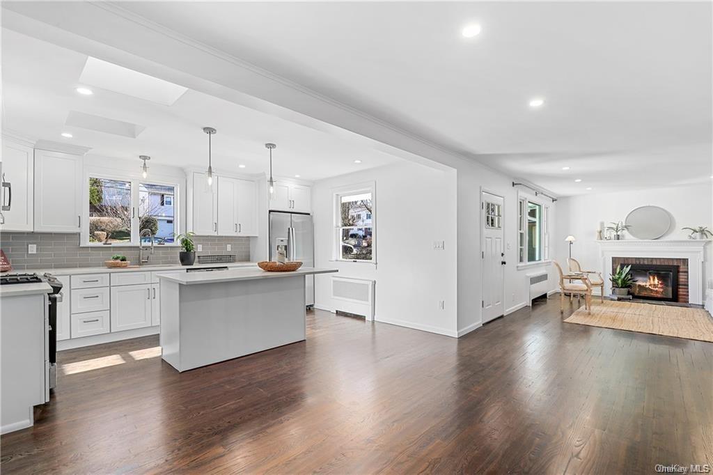 Kitchen with a center island