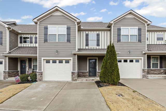 $364,900 | 4038 Commons Drive | Woodland Trace