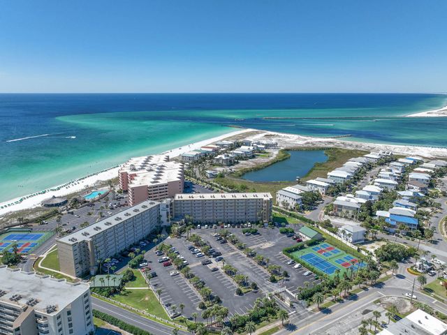 $477,877 | 502 Gulf Shore Drive, Unit 105 | Holiday Isle