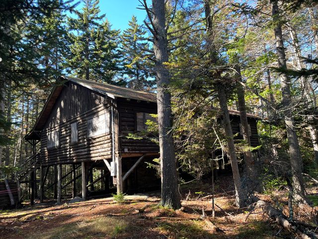 $299,000 | 45 Sunset Road | Boothbay Harbor