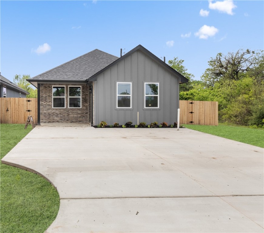 View of ranch-style home